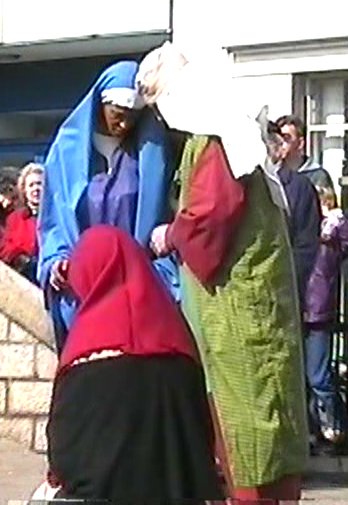 Jesus speaks to Mary and John at the foot of the cross
